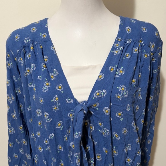 Free People Forties Feels Blue Floral Print Top Bell Sleeve Bodysuit Boho - Picture 5 of 15